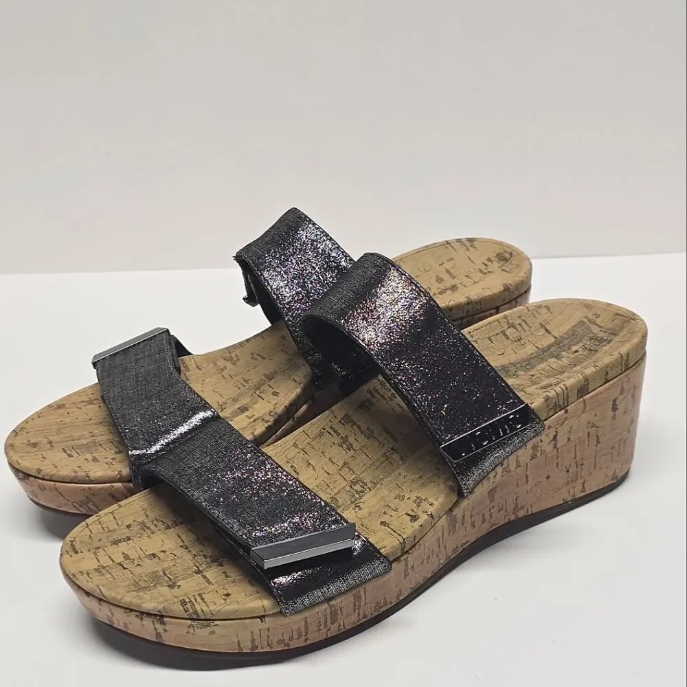 VIONIC Pepper Foil Silver Metallic Adjustable Wedge Sandals Women's Size 9